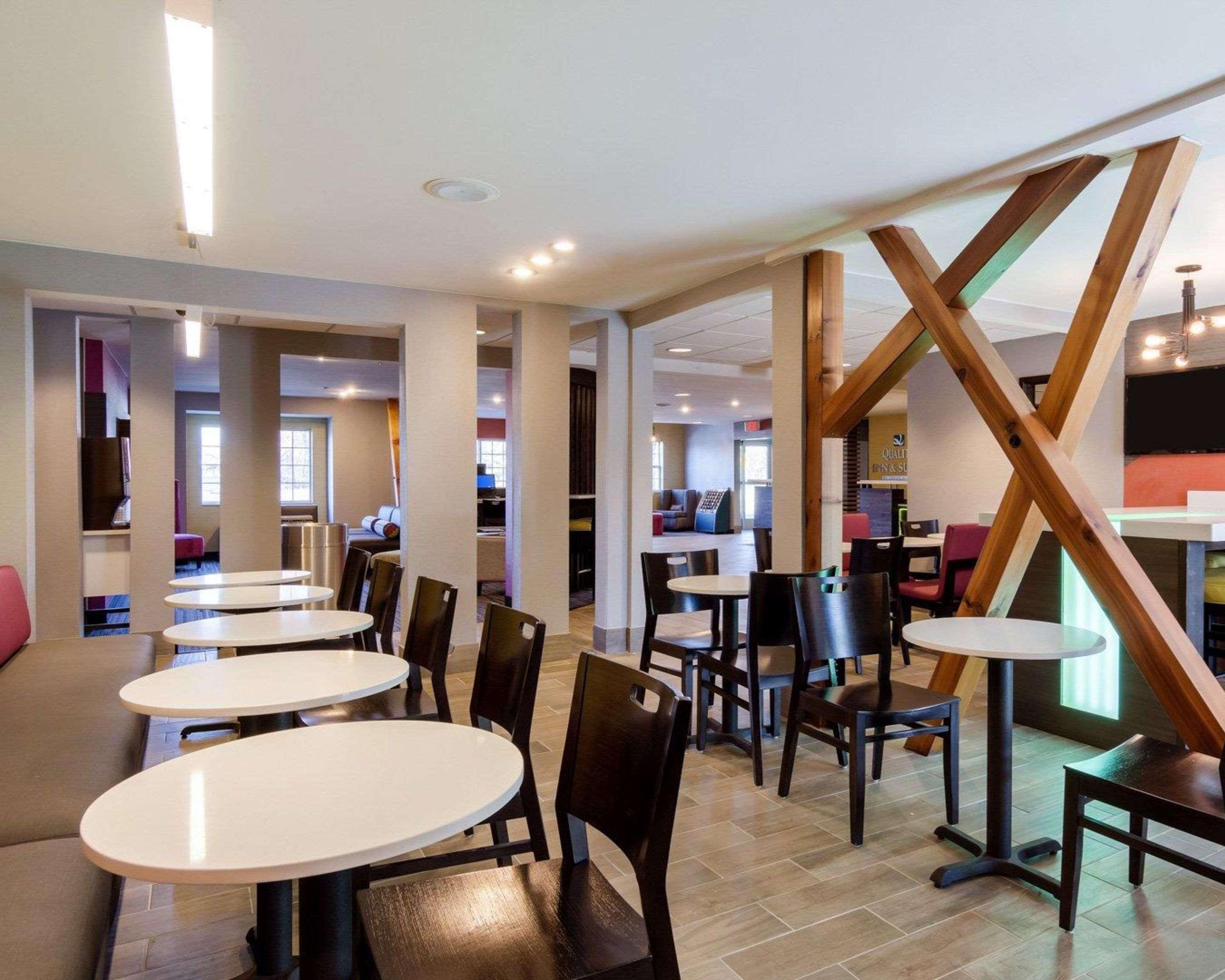 Quality Inn & Suites Ashland Near Kings Dominion Eksteriør billede